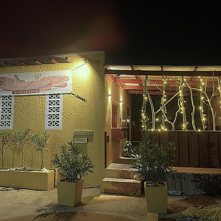 The Dive Hut - Boutique Apartments Кралендижк Екстериор снимка