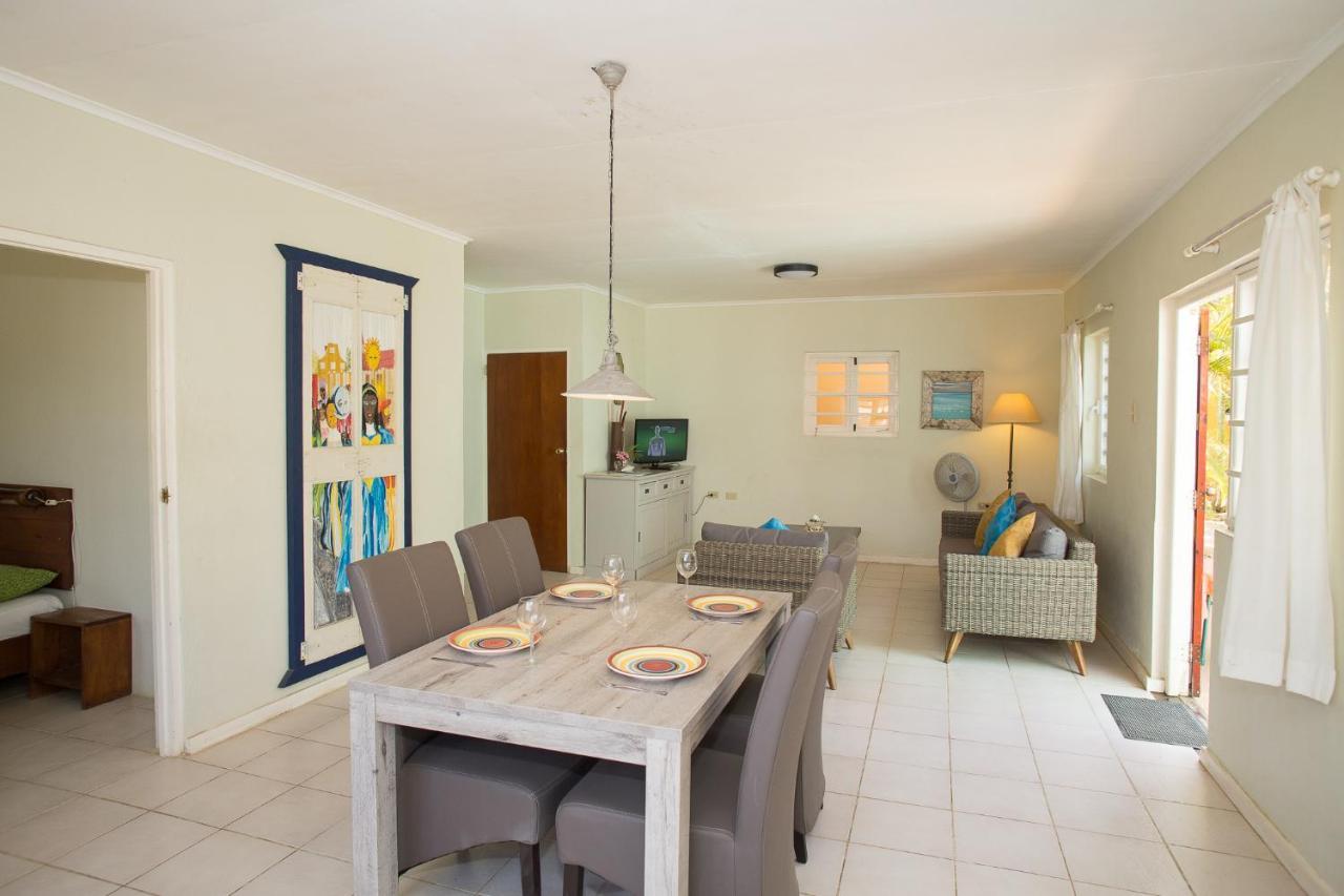 The Dive Hut - Boutique Apartments Кралендижк Екстериор снимка